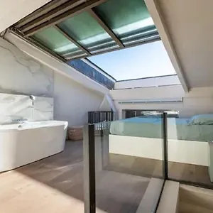 Appartement 100m2 Dernier Etage - Atypique France